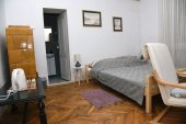 Velika Dvokrevetna Soba sa Bračnim Krevetom 