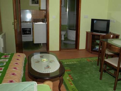 Apartman i studiji  ŠUMSKI RAJ Divčibare