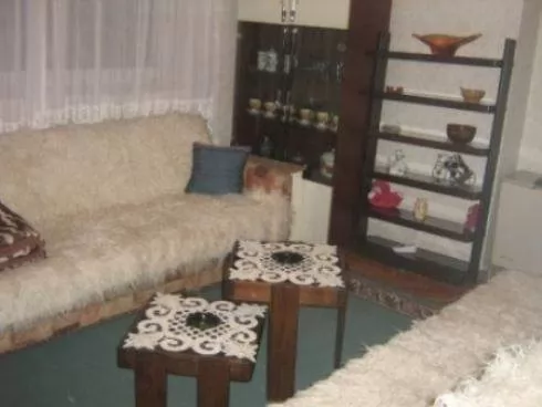 Izdajem apartman u Leskovcu kod klinike za vantelesnu oplodnju SPEBO     Leskovac