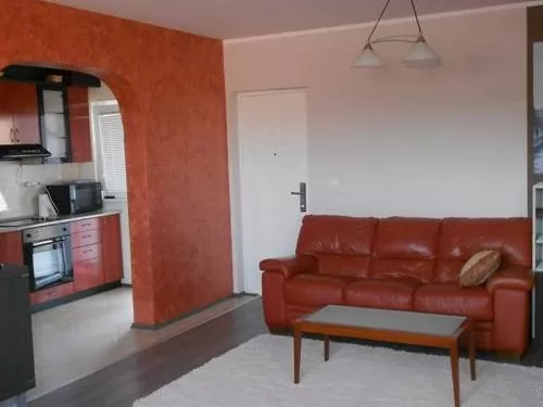 Smestaj u Kragujevcu,  AFFITTO DI CASA QUOTIDIANO E MENSILE,  DAILY AND MONTHLY  HOUSE RENTAL   Kragujevac